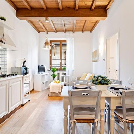 Florence City Center Flat Via Dei Neri Luaran gambar